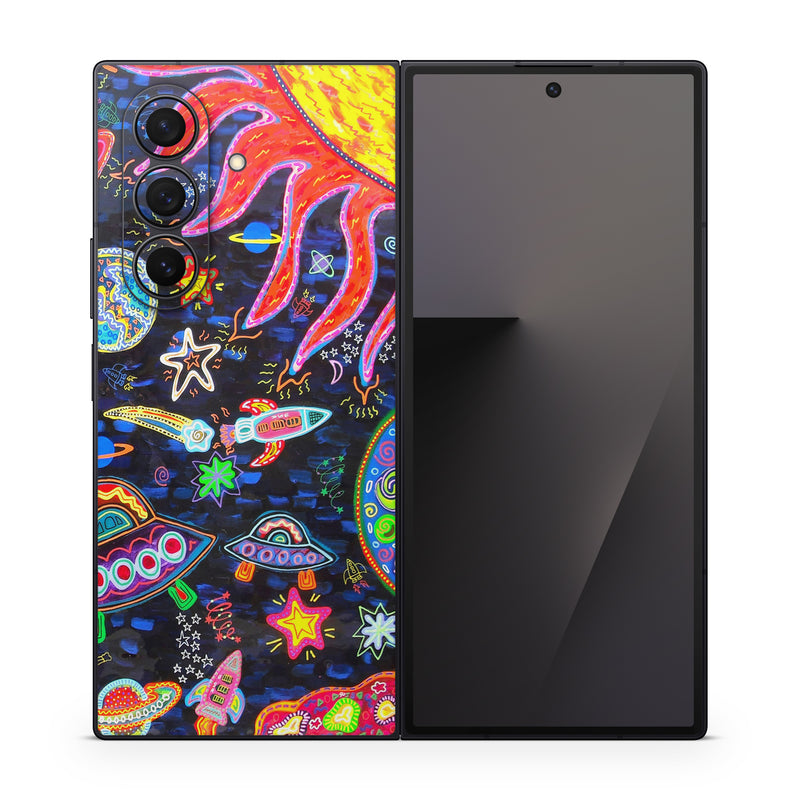 Samsung Galaxy Z Fold7 Skin design of Pattern, Psychedelic art, Visual arts, Paisley, Design, Motif, Art, Textile, with black, gray, blue, red colors