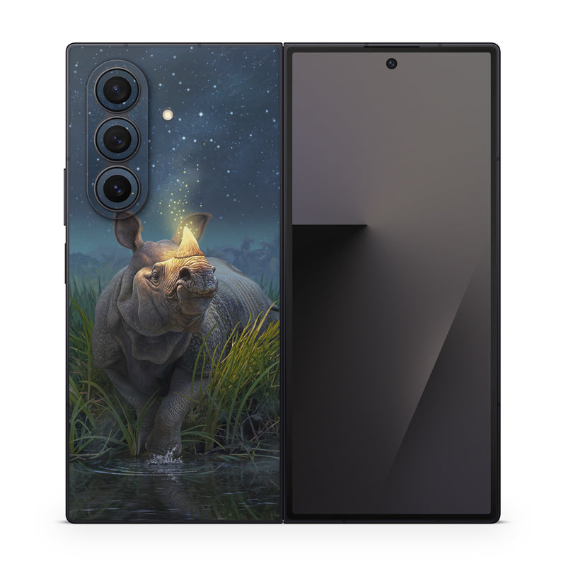 Samsung Galaxy Z Fold7 Skin design of Wildlife, Sky, Photography, Grass, Fawn, with blue, green, gray, yellow, white colors