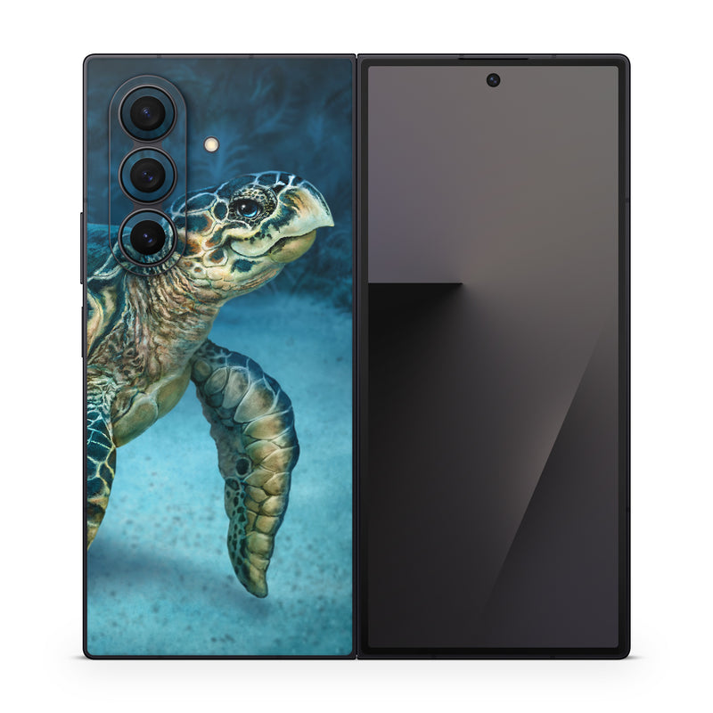 Samsung Galaxy Z Fold7 Skin design of Water, Nature, Organism, Reptile, Turtle, Hawksbill sea turtle, Underwater, Wildlife, Sea turtle, Reef, with green, gray, blue, white colors