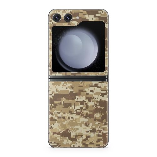 Coyote Camo Samsung Galaxy Z Flip5 Skin