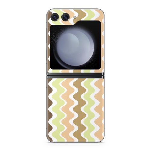 Natural Waves Samsung Galaxy Z Flip5 Skin