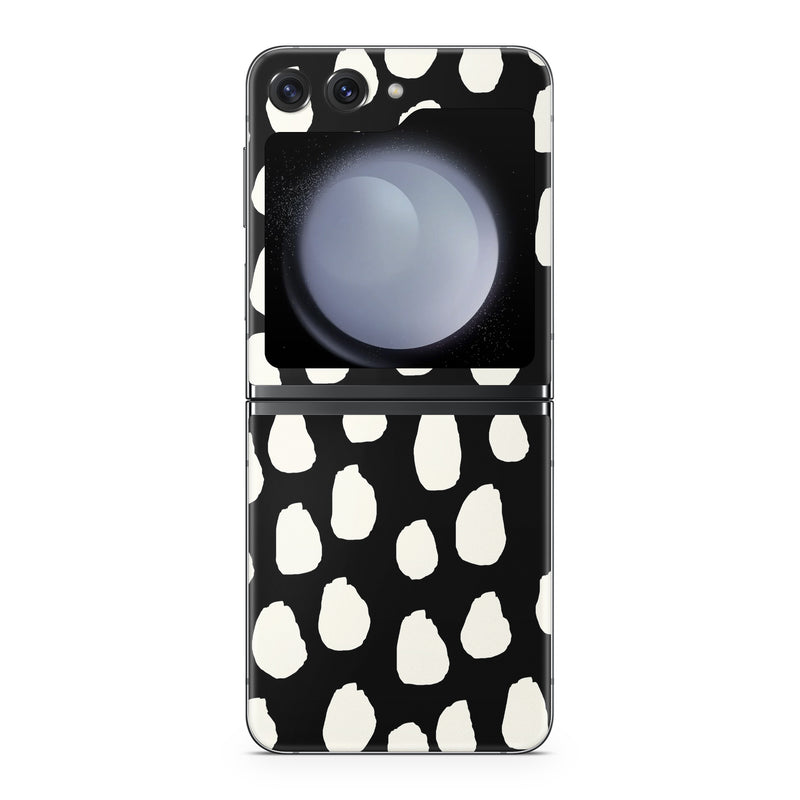 Samsung Galaxy Z Flip5 Skin design of White, Black and white, Monochrome, Pattern, Polka dot, with black, white colors