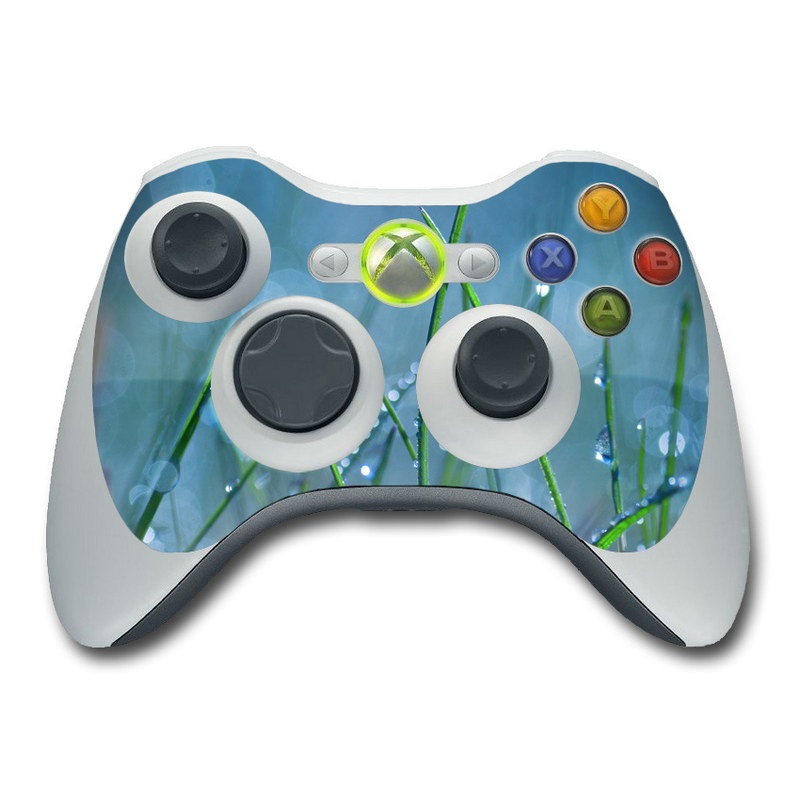 Xbox 360 Controller Skin design of Moisture, Dew, Water, Green, Grass, Plant, Drop, Grass family, Macro photography, Close-up, with blue, black, green, gray colors