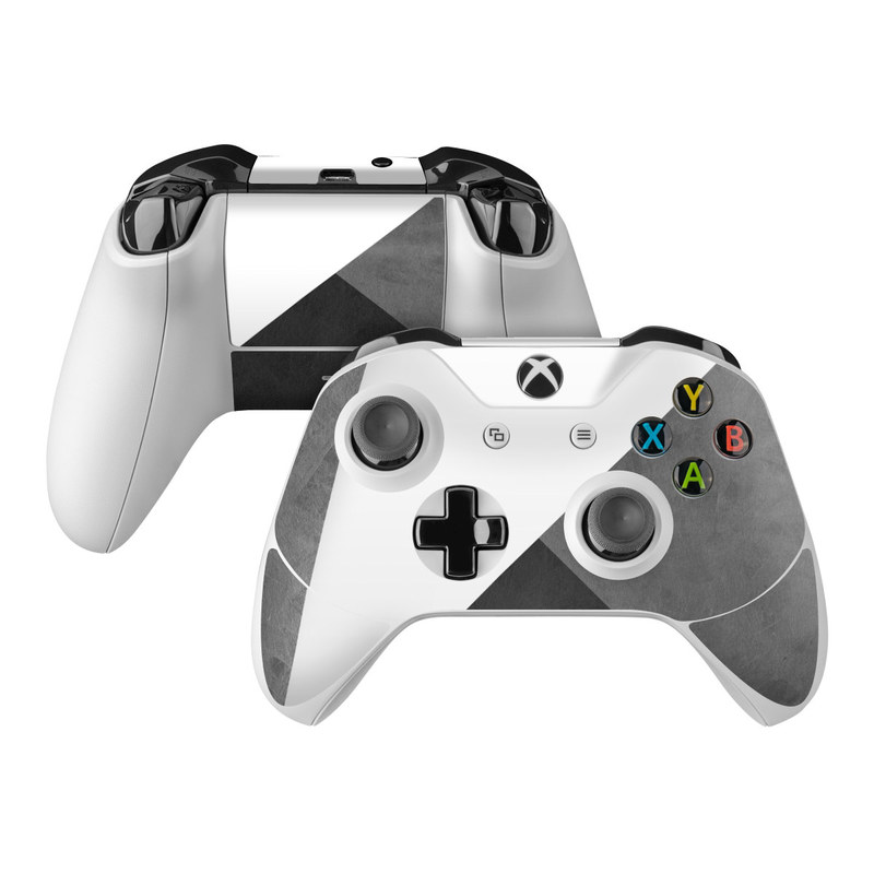 xbox one controller black and white